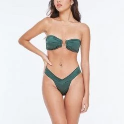 INDAH Ramos Solid Medium V-Cut Bottom SWIM