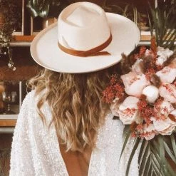 ACCS + LACK OF COLOR Val Flicked-Edge Diamond Fedora - Desert