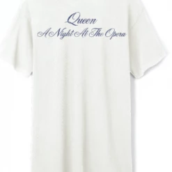 DAYDREAMER Queen Anato Crest Weekend Tee