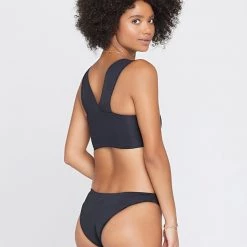 LSPACE L*SPACE POP-UP SHOP <small><b><i> *Online Exclusive* </small></b></i><br> L*SPACE <br> Parker Top - Black 11 LSPACE L*SPACE POP-UP SHOP *Online Exclusive* L*SPACE Parker Top - Black