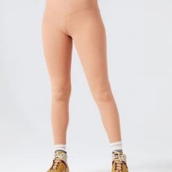 LSPACE *Online Exclusive* L*SPACE ACTIVE Ribbed Hot To Trot Legging - Putty L*SPACE POP-UP SHOP