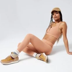 LSPACE *Online Exclusive* L*SPACE ACTIVE Ribbed Hot To Trot Legging - Putty L*SPACE POP-UP SHOP