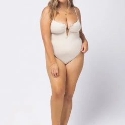 LSPACE L*SPACE POP-UP SHOP *Online Exclusive* L*SPACE Roxanne Shimmer One Piece - Bone