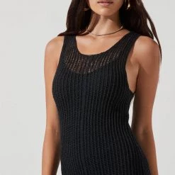 ASTR THE LABEL Palmer Crochet Midi Dress