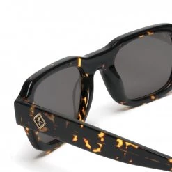 WONDERLAND SUN ACCS + WONDERLAND Badlands Sunglasses - Gloss Black/Grey