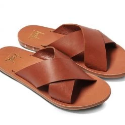 BEEK SANDALS Palila Leather Cross Sandal