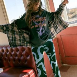 TOPS DAYDREAMER Prince Love Symbol Weekend Tee