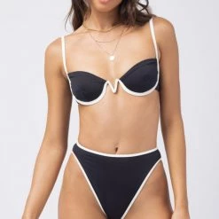 LSPACE BACK IN STOCK L*SPACE Nico Underwire Top
