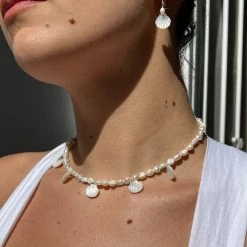 MAY MARTIN Shelley Pearl/Shell Necklace