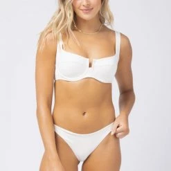 LSPACE L*SPACE <BR> Camellia Solid Underwire Top <br><small><i> (More Colors Available) </small></i> 14 LSPACE L*SPACE Camellia Solid Underwire Top (More Colors Available)