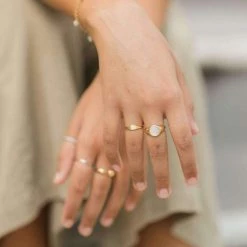 MAY MARTIN X THE SHOP MAY MARTIN Petite Signet GF Ring