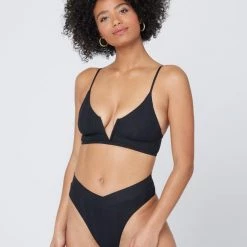 LSPACE L*SPACE POP-UP SHOP L*SPACE Siren Pointelle Rib V-Top (More Colors Available)