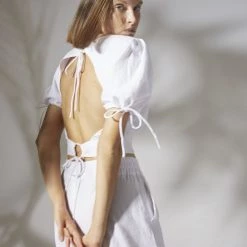 TOPS RUE STIIC Kiana Open-Back Woven Top