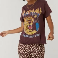 TOPS DAYDREAMER Def Leppard American Tour Tee