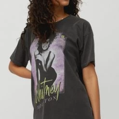 TOPS DAYDREAMER Whitney Moment Of Truth Merch Tee