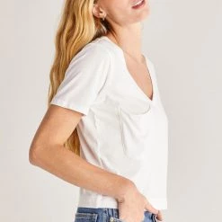 TOPS Z SUPPLY The Classic Skimmer Crop Pocket Tee