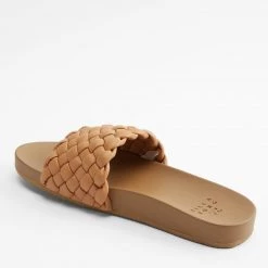 BILLABONG <br> Playa Grande Slide Sandal BACK IN STOCK 8 BILLABONG Playa Grande Slide Sandal BACK IN STOCK