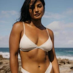 BILLABONG X WRANGLER Eye-Lit Your Fire Scoop Hike Bottom