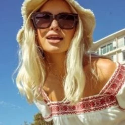 I-SEA <br> Jolene Sunglasses <br><small><i> (More Colors Available) </small></i> 16 I-SEA Jolene Sunglasses (More Colors Available)