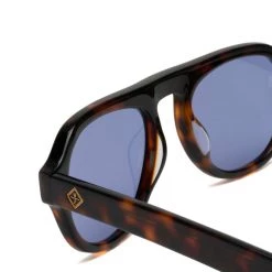 WONDERLAND SUN WONDERLAND Glamis Sunglasses (More Colors Available)